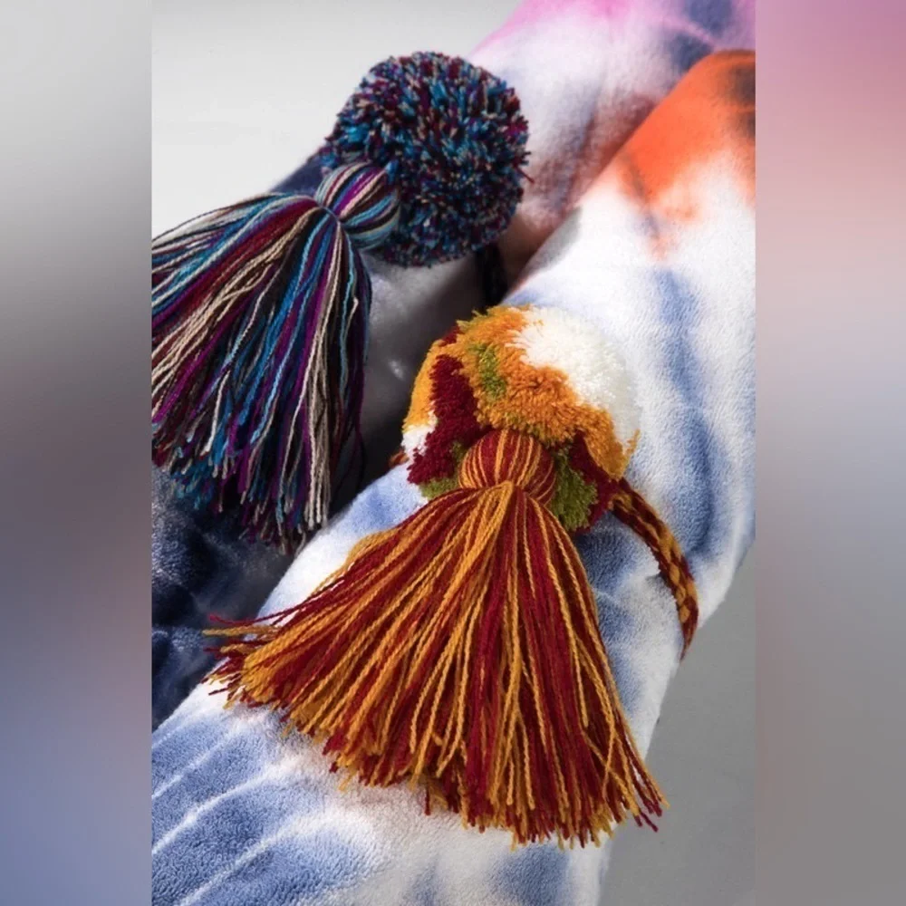 Ruggine Tye-Dye Purple Beach Fringe Soft Towel